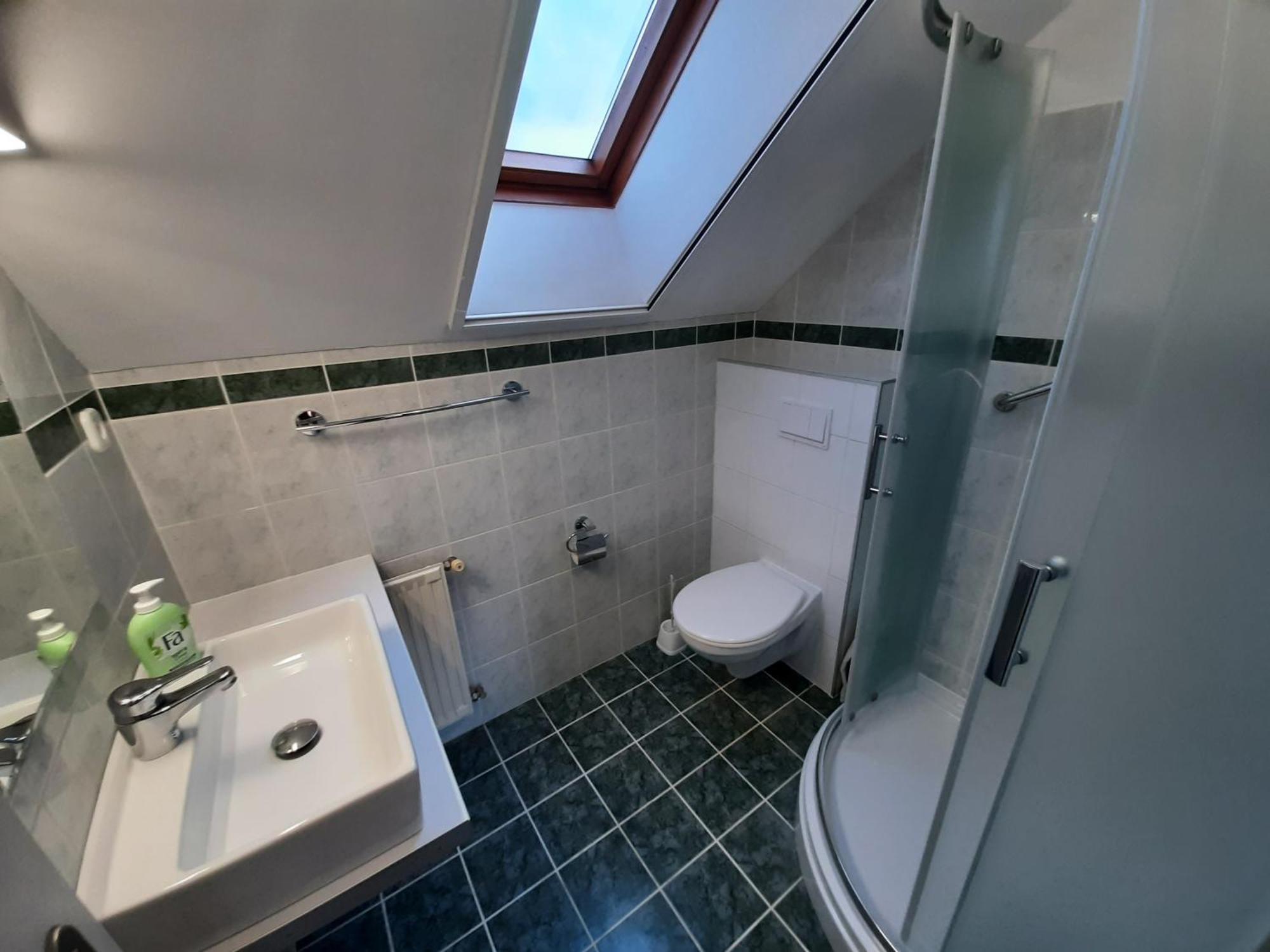 Madach Apartman Heviz Bagian luar foto