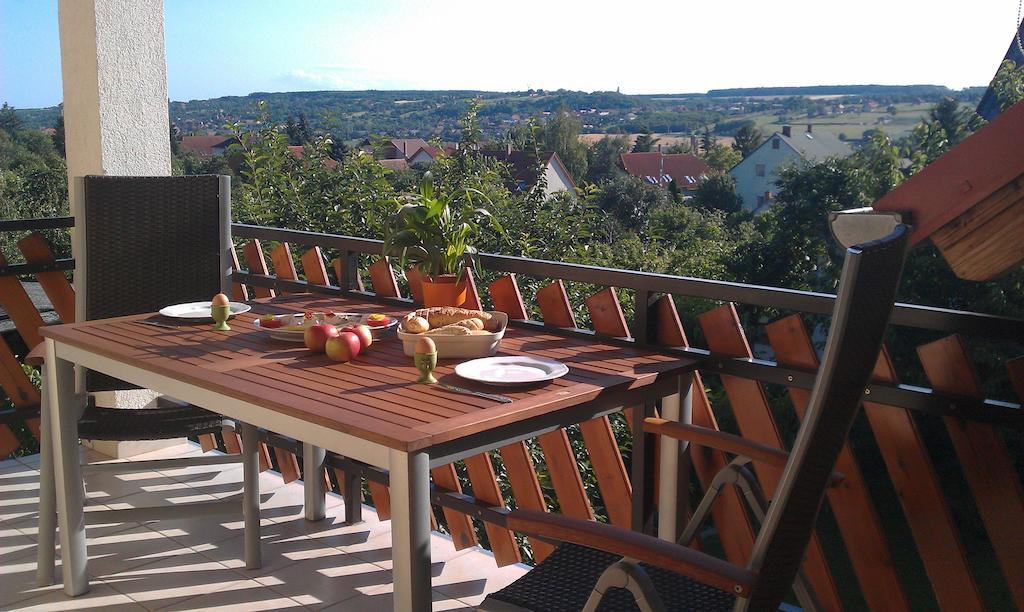 Madach Apartman Heviz Ruang foto